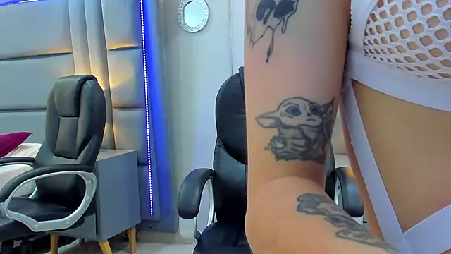 Snapshot of AshleyGingerr chatting on February 21, 2026, 8:15 am AshleyGingerr online show from February 21, 2026, 8:15 am