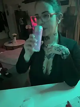 NyxTattoo online show from February 19, 2026, 6:37 pm