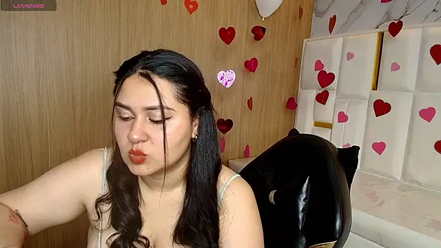 Zarath tf online show from February 19, 2026, 8:38 pm