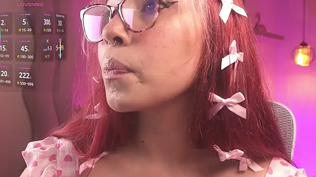 Dakota velvet  online show from April 1, 2026, 12:06 pm