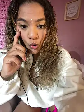 Snapshot of AngelPinkk_ chatting on July 8, 2026, 3:22 am AngelPinkk online show from July 8, 2026, 3:22 am