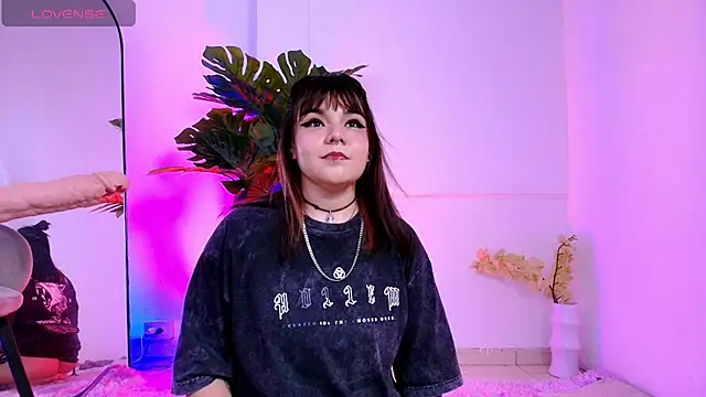 Dakota-bluu online show from February 26, 2026, 2:38 pm