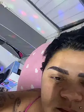 Snapshot of MorenaCariok chatting on April 11, 2026, 10:25 pm MorenaCariok online show from April 11, 2026, 10:25 pm