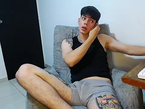 Snapshot of Joshh_miller chatting on February 10, 2026, 5:33 am Joshh miller online show from February 10, 2026, 5:33 am