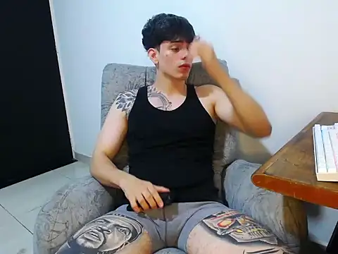 Snapshot of Joshh_miller chatting on February 18, 2026, 4:52 am Joshh miller online show from February 18, 2026, 4:52 am