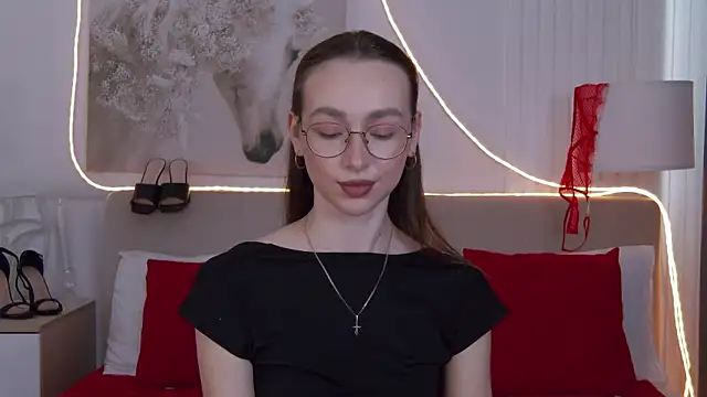 Emily Simon online show from April 5, 2026, 5:26 am