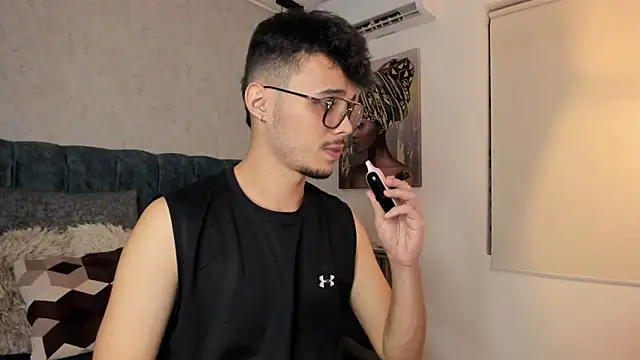 Alhan Twink online show from July 7, 2026, 7:23 am