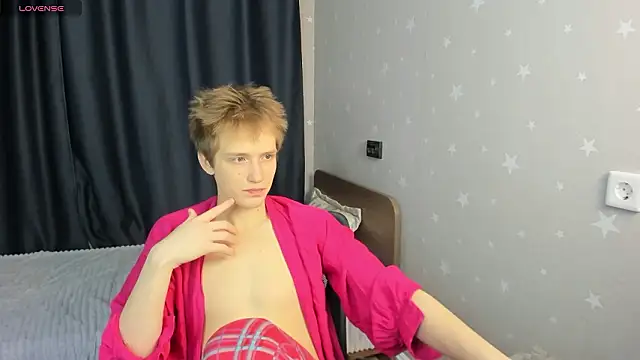 Kai Milller online show from February 10, 2026, 7:18 pm