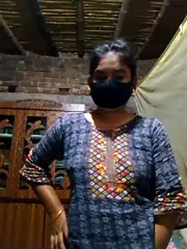 Hot Sweeti online show from March 29, 2026, 10:21 pm