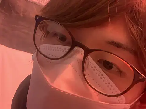 Snapshot of You_Aoi chatting on February 10, 2026, 10:19 am You Aoi online show from February 10, 2026, 10:19 am