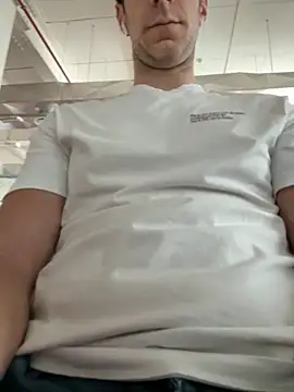 badCecio online show from April 14, 2026, 12:11 pm