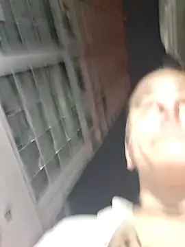 LadySn0w26 online show from April 6, 2026, 5:30 am