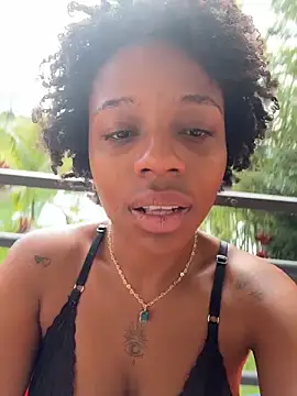 Jadelarson333 online show from January 18, 2026, 1:59 pm