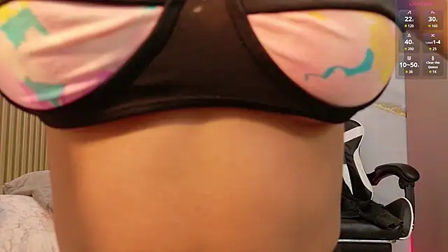 Snapshot of Scarlet_Vixen_ chatting on February 17, 2026, 1:51 pm Scarlet Vixen online show from February 17, 2026, 1:51 pm