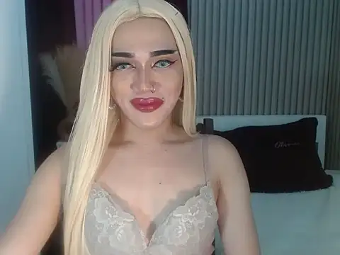 Kendalllust online show from June 2, 2026, 2:30 pm