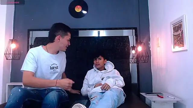 Snapshot of James_And_Kenet chatting on February 25, 2026, 12:04 pm James And Kenet online show from February 25, 2026, 12:04 pm