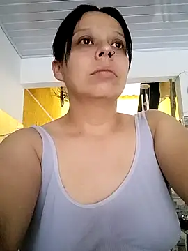 RossyAlvarez online show from April 12, 2026, 10:59 pm