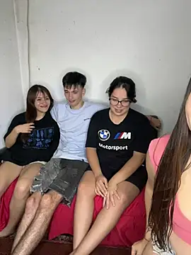 Snapshot of sofiagonet chatting on February 21, 2026, 4:02 am sofiagonet online show from February 21, 2026, 4:02 am