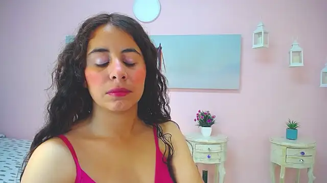 scarlett clyde online show from February 23, 2026, 12:24 pm