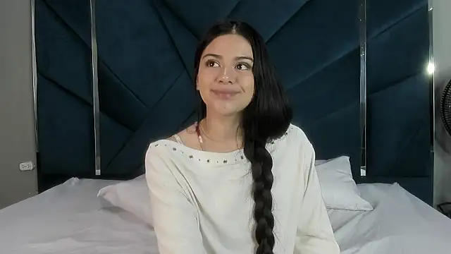 CottonCloud20 online show from February 18, 2026, 2:02 pm