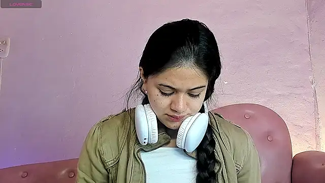 CottonCloud20 online show from March 6, 2026, 12:56 pm