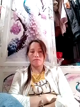 Gummiesu online show from February 7, 2026, 9:02 am