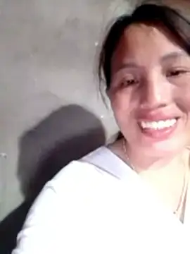 Gummiesu online show from February 27, 2026, 12:05 pm