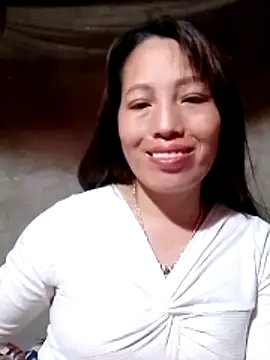 Snapshot of Gummiesu chatting on March 27, 2026, 8:30 pm Gummiesu online show from March 27, 2026, 8:30 pm