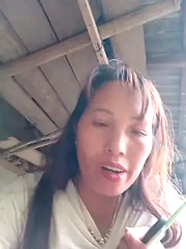 Snapshot of Gummiesu chatting on April 2, 2026, 1:58 am Gummiesu online show from April 2, 2026, 1:58 am