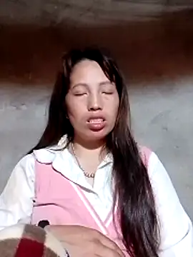 Snapshot of Gummiesu chatting on April 4, 2026, 9:01 pm Gummiesu online show from April 4, 2026, 9:01 pm