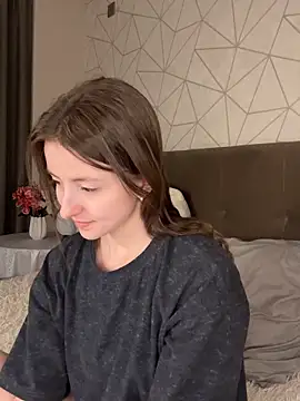 Dream Woman4U online show from April 11, 2026, 3:11 am