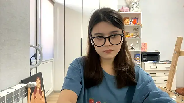 SaintMari online show from March 15, 2026, 12:33 pm