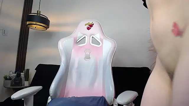 teylo80as online show from March 9, 2026, 12:20 pm