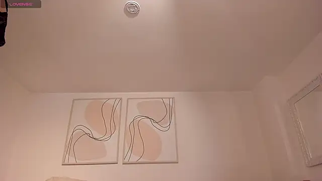 DaliaRose  online show from February 25, 2026, 7:56 pm