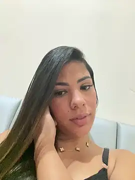 paola oliveira online show from March 7, 2026, 5:43 pm