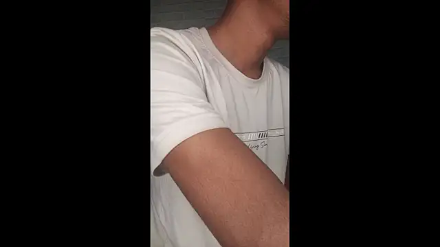 Snapshot of Gaymodel chatting on February 22, 2026, 5:51 am Gaymodel online show from February 22, 2026, 5:51 am