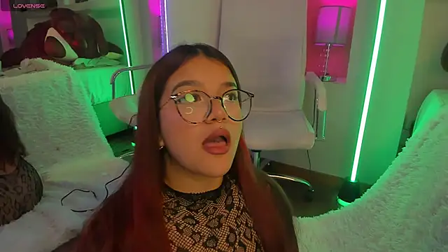 Rosy Sweet online show from February 17, 2026, 12:12 pm