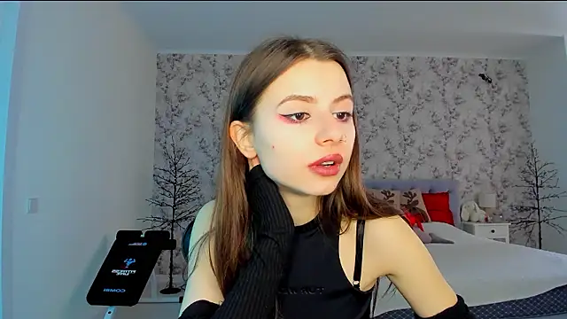 Hot Molly5 online show from February 16, 2026, 1:40 pm