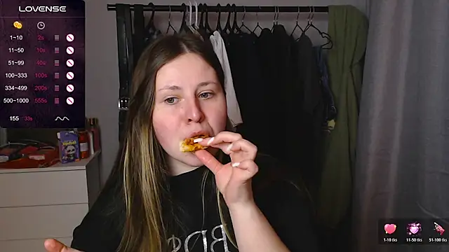 Snapshot of secretvic chatting on February 5, 2026, 9:41 pm secretvic online show from February 5, 2026, 9:41 pm