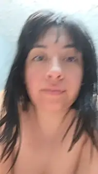 Snapshot of AriannaPenaxo chatting on May 4, 2026, 7:43 pm AriannaPenaxo online show from May 4, 2026, 7:43 pm
