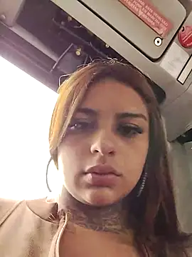 EmilyMoore Pink online show from February 5, 2026, 6:23 pm