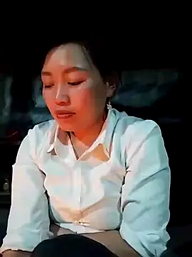 lia-coy online show from February 12, 2026, 12:44 pm