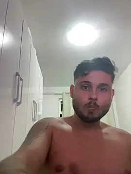 peuba12 online show from March 19, 2026, 12:47 am