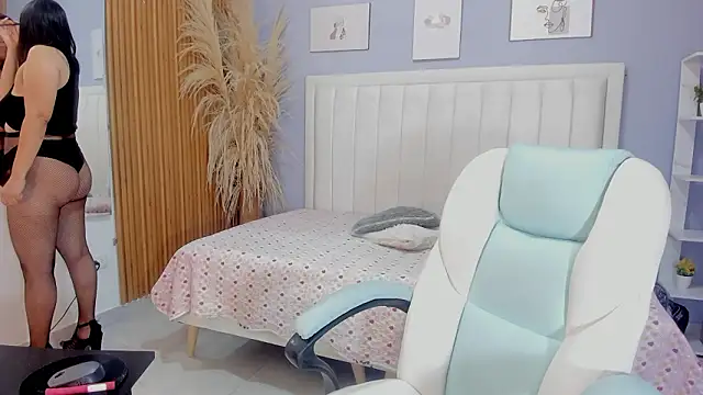 helen jonesx online show from February 25, 2026, 12:26 pm