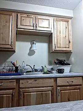 Ashlovescannabis online show from March 8, 2026, 2:10 pm