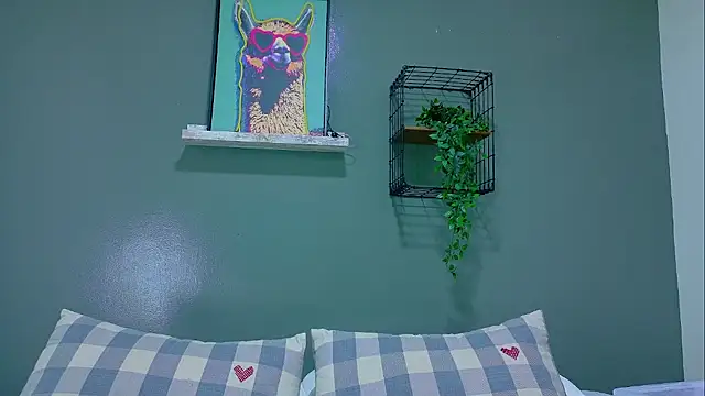 AmmyRouse   online show from April 17, 2026, 9:34 am