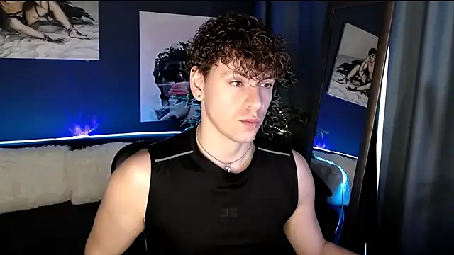 TylerGibson online show from July 9, 2026, 3:54 am