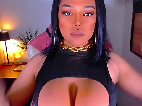 SeducingMonica online show from April 18, 2026, 6:17 am