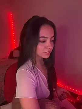 laraa rous online show from March 1, 2026, 12:01 am