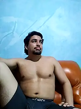 AxelWhitte online show from February 13, 2026, 6:48 pm